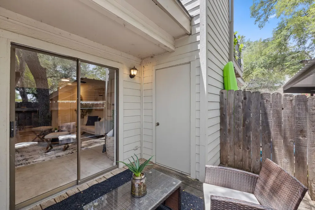 9226 Jollyville Road Austin TX 78759