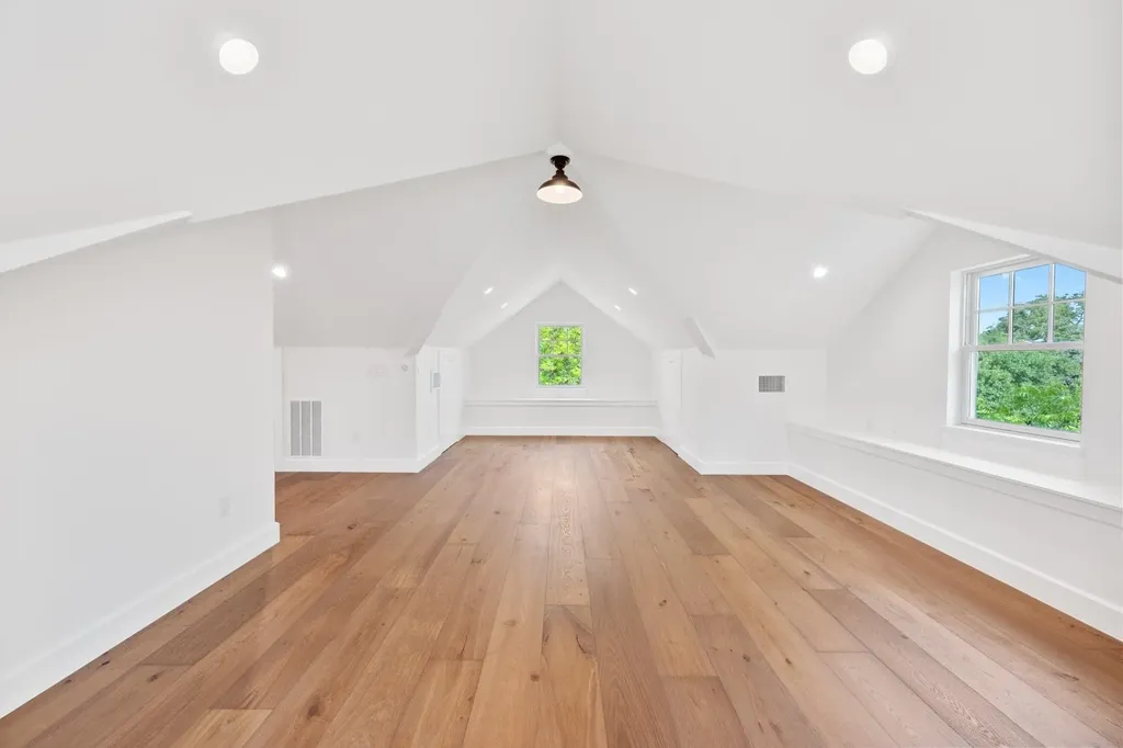 1919 W 38th Street Austin TX 78731