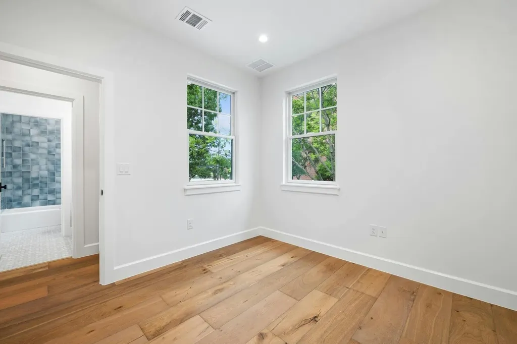1919 W 38th Street Austin TX 78731
