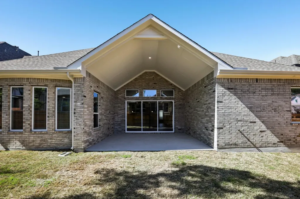 281 Seaside Sparrow Way Kyle TX 78640