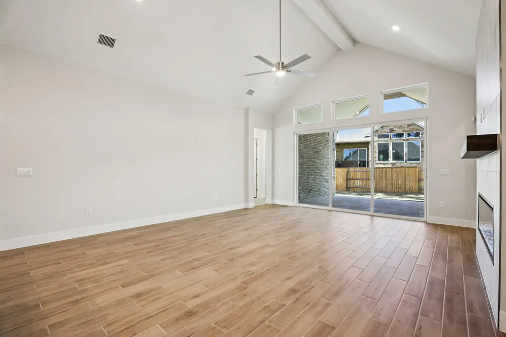 281 Seaside Sparrow Way Kyle TX 78640