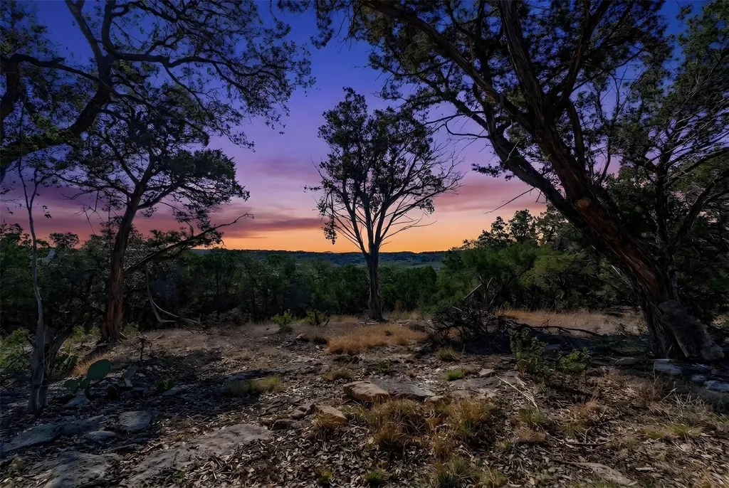 196 Lakewood Court Canyon Lake TX 78133