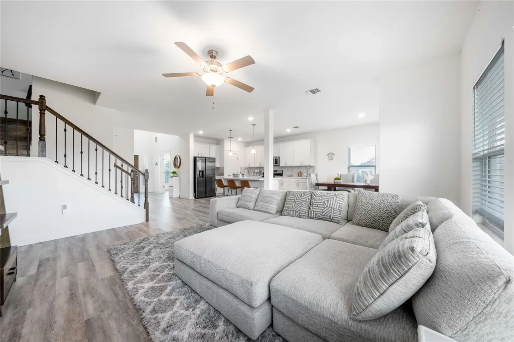 15309 Grenadine Bloom Cove Del Valle TX 78617