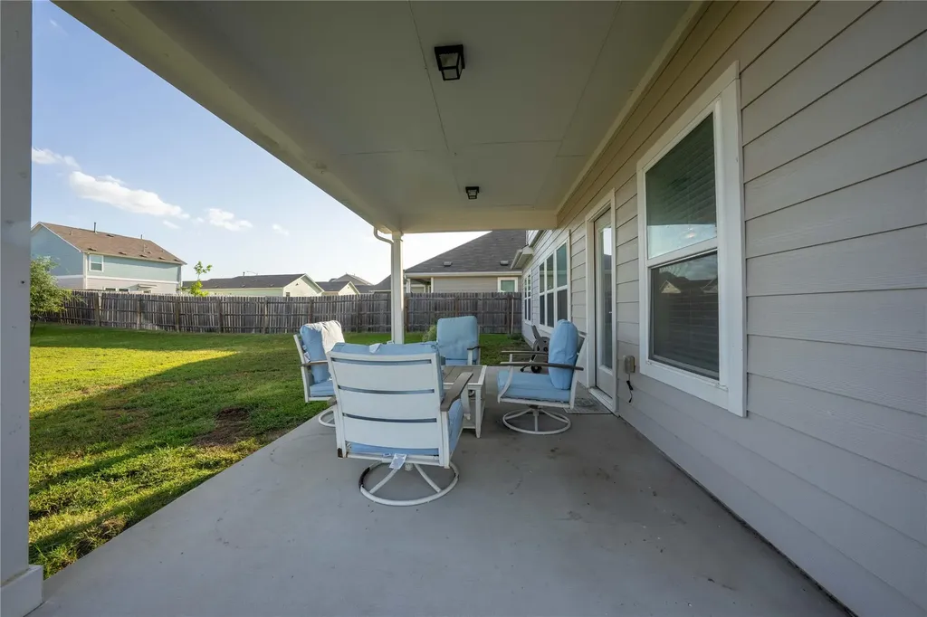 15309 Grenadine Bloom Cove Del Valle TX 78617