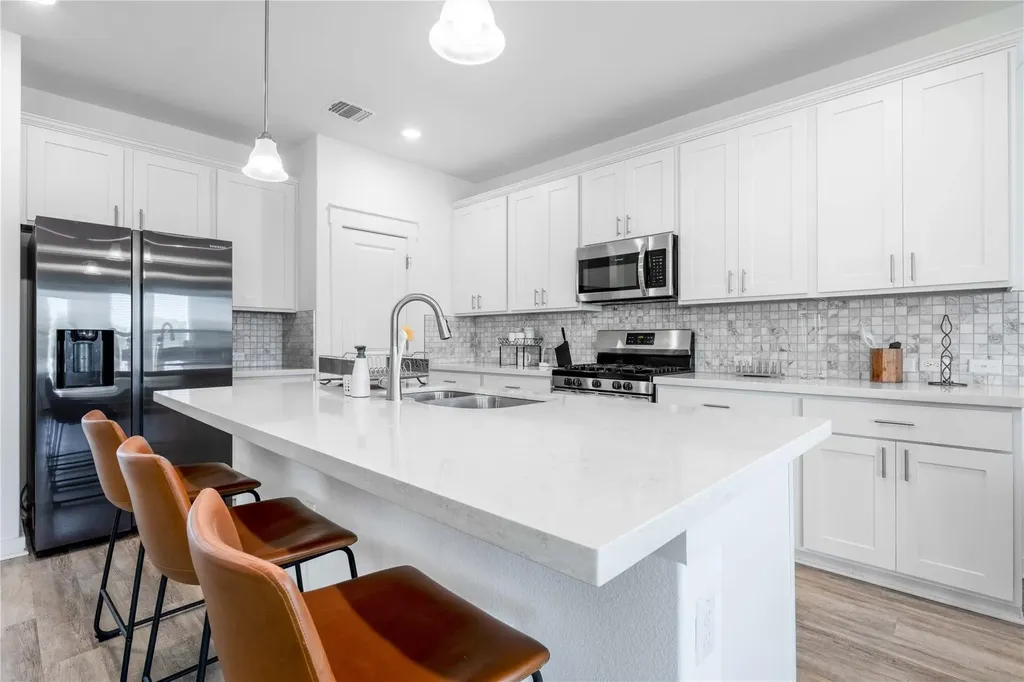 15309 Grenadine Bloom Cove Del Valle TX 78617