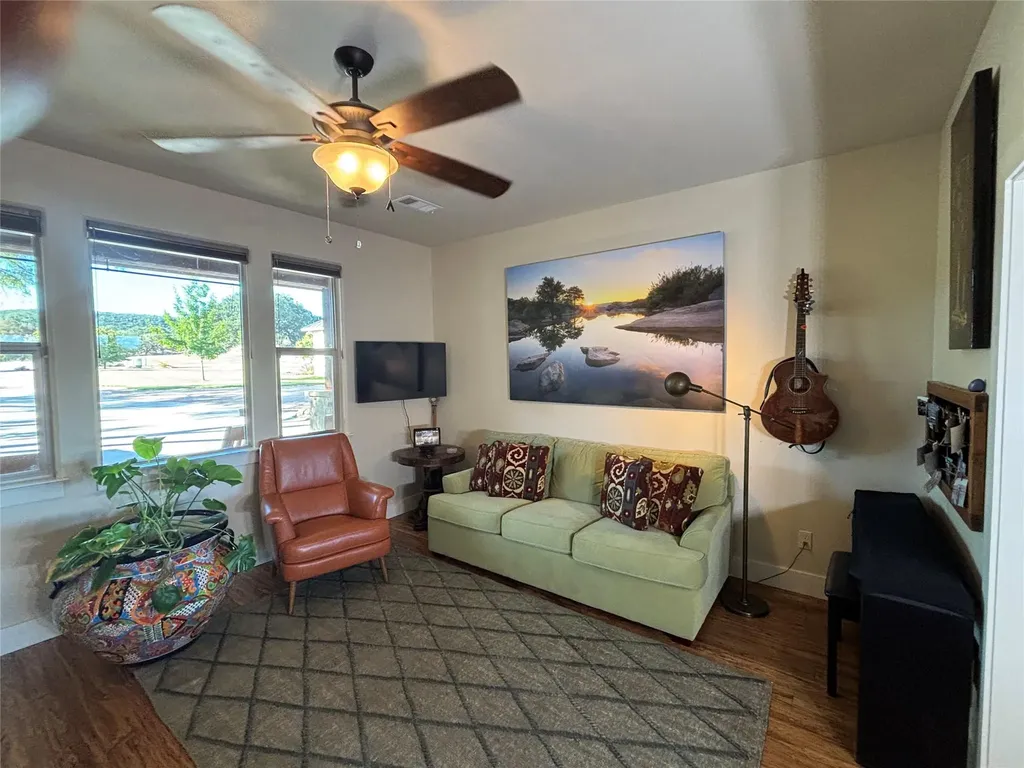 131 Primera Court Kingsland TX 78639
