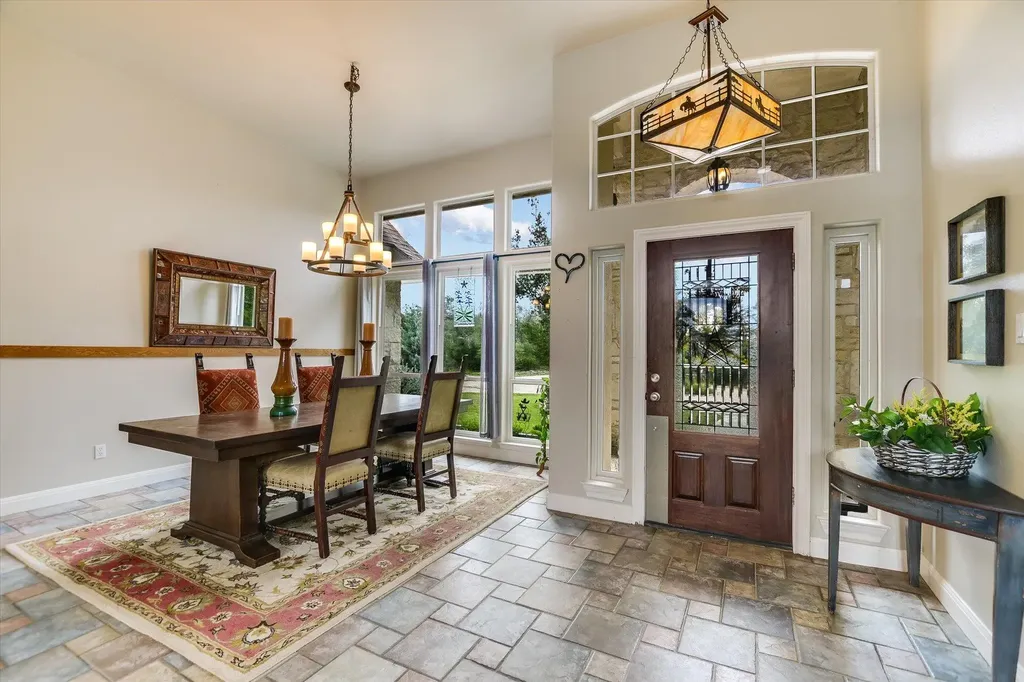 300 Valley Oak Drive Dripping Springs TX 78620
