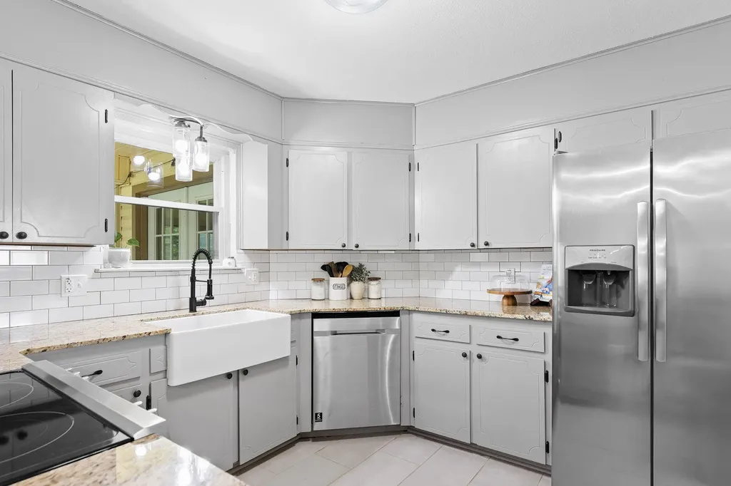 199 County Road 4933 Kempner TX 76539