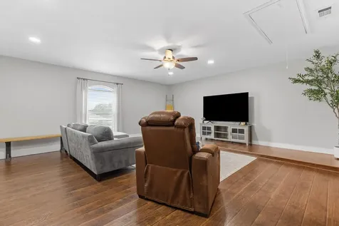 199 County Road 4933 Kempner TX 76539