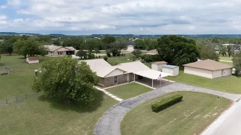 199 County Road 4933 Kempner TX 76539