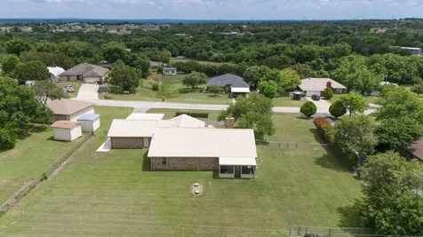 199 County Road 4933 Kempner TX 76539