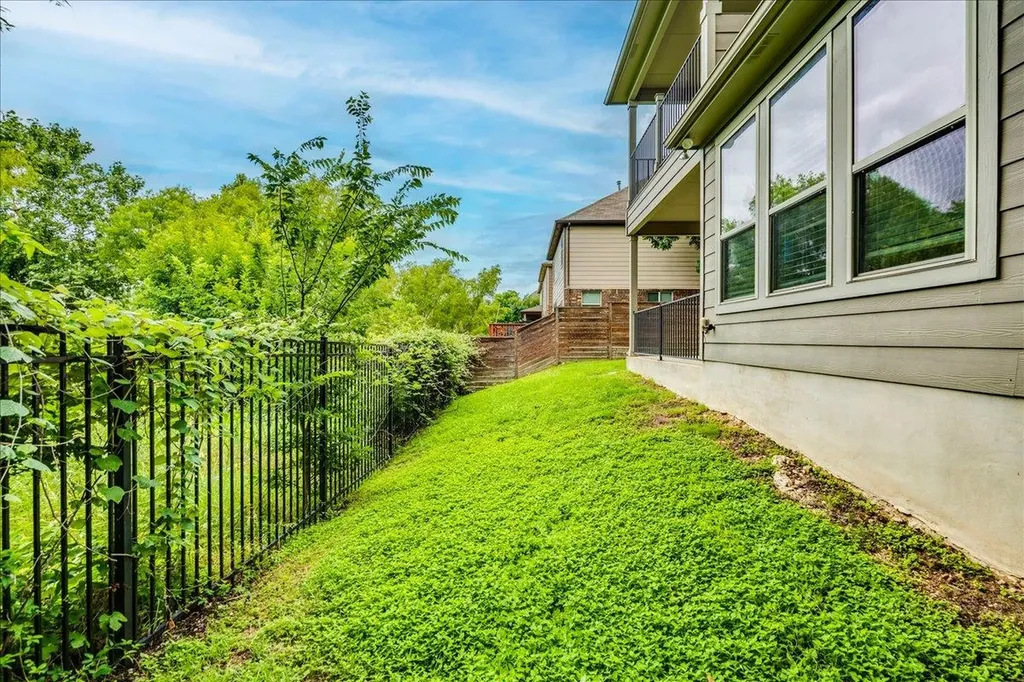 10515 Turnbull Loop Austin TX 78717