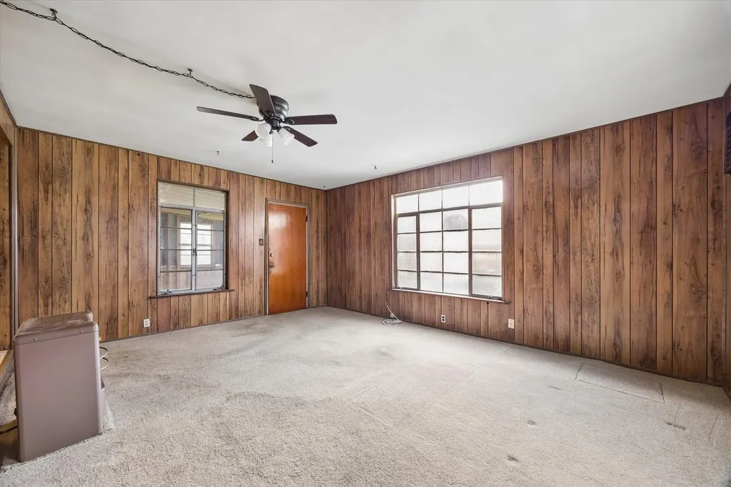 458 Basswood Drive San Antonio TX 78213