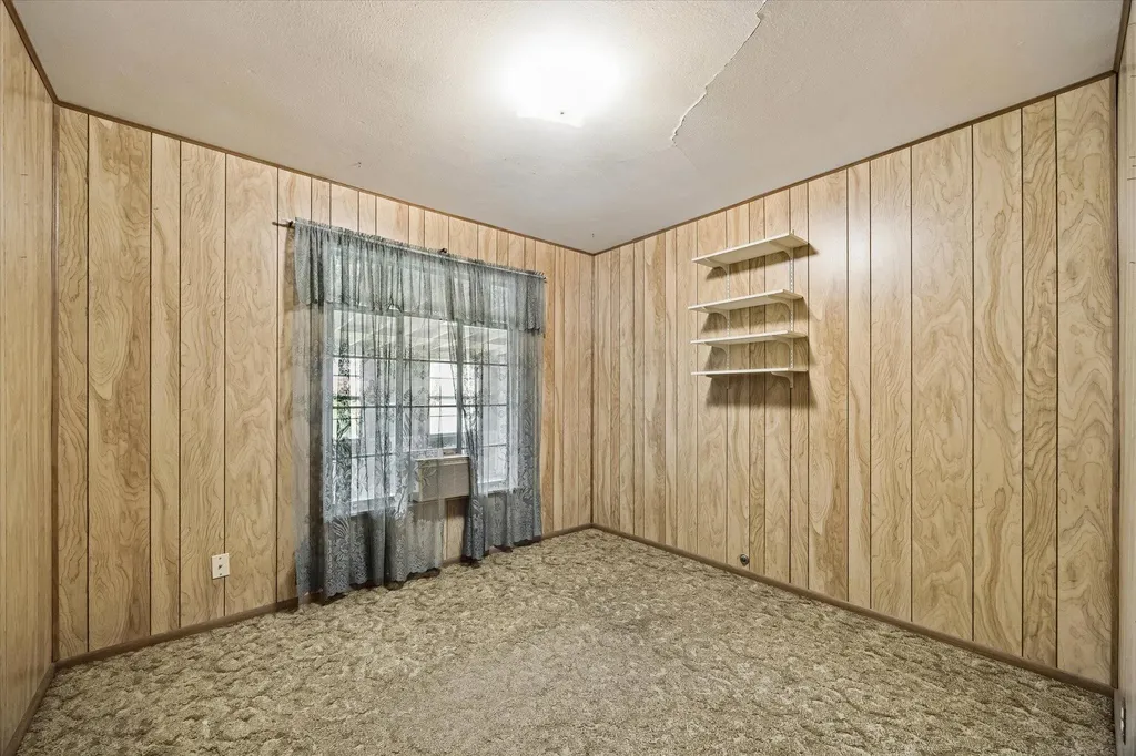 458 Basswood Drive San Antonio TX 78213