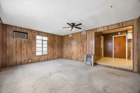 458 Basswood Drive San Antonio TX 78213