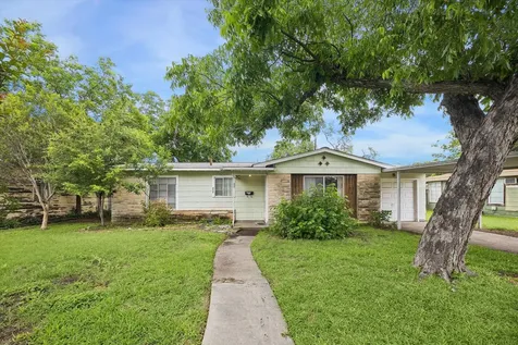 458 Basswood Drive San Antonio TX 78213