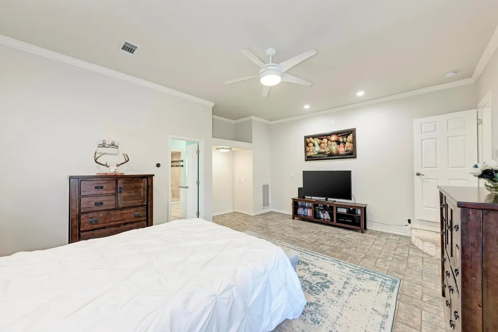 330 Juniper Trail Kingsland TX 78639