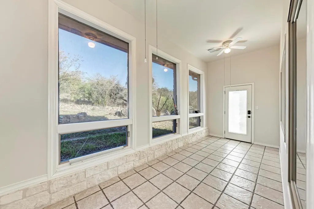 330 Juniper Trail Kingsland TX 78639