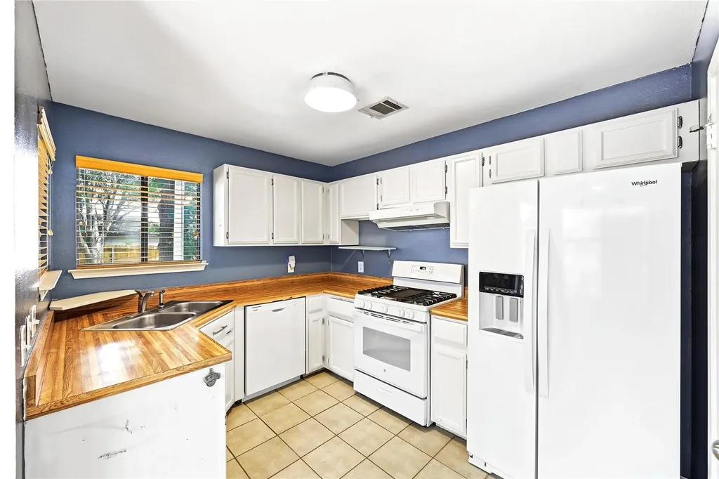 8401 Siskin Cove Austin TX 78745