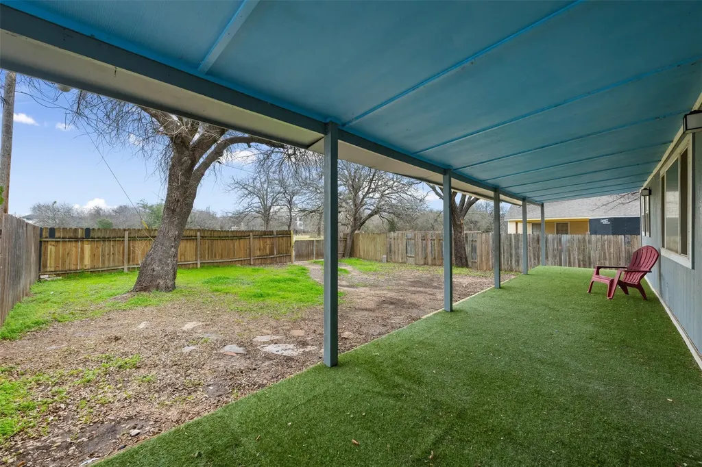 901 Valdez Street Austin TX 78741