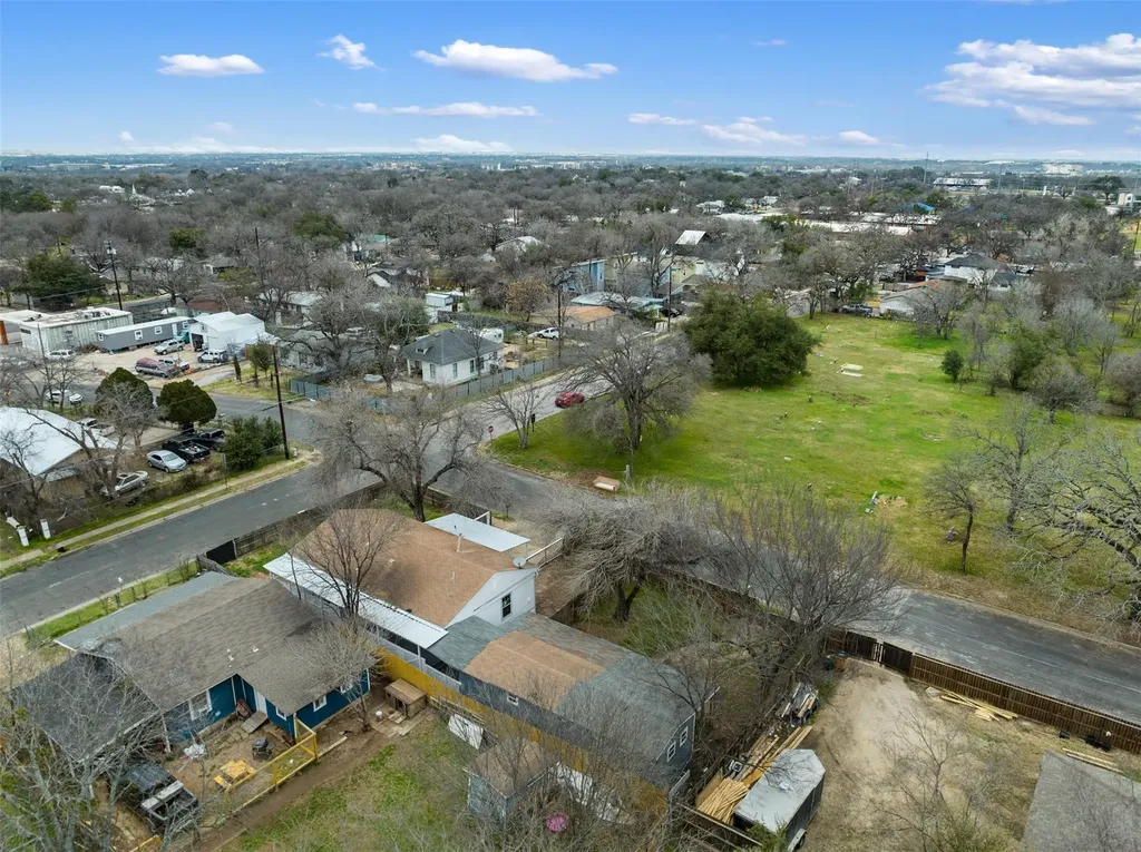 901 Valdez Street Austin TX 78741