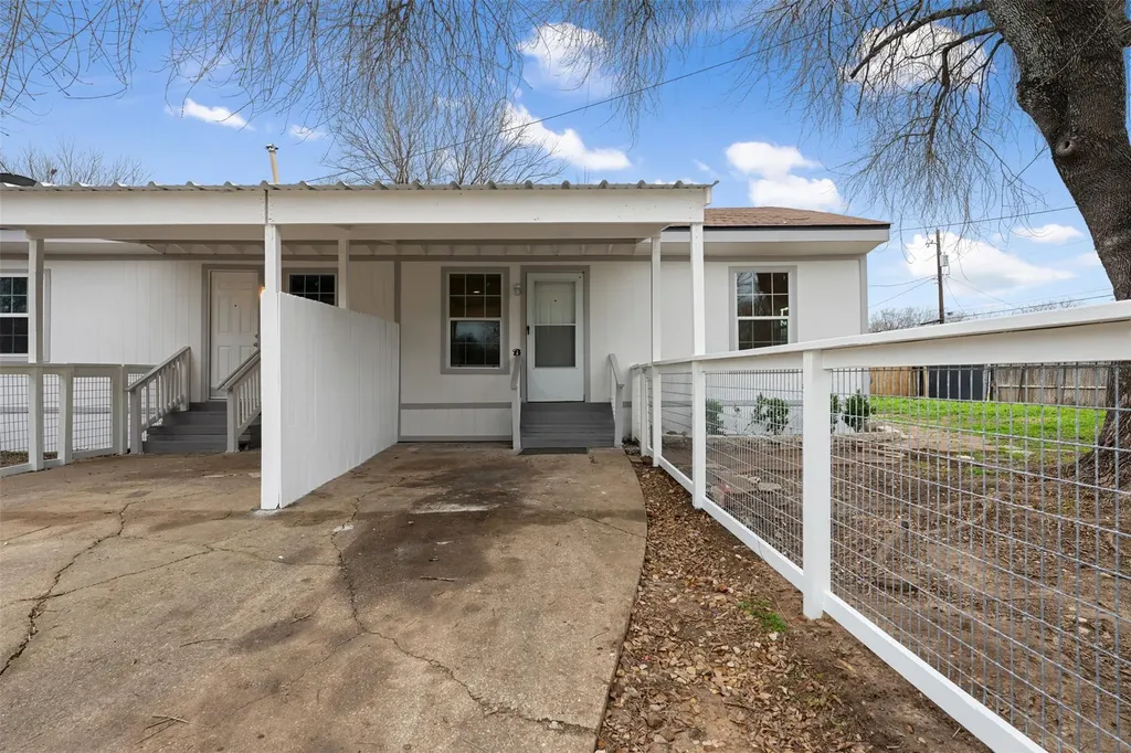 901 Valdez Street Austin TX 78741