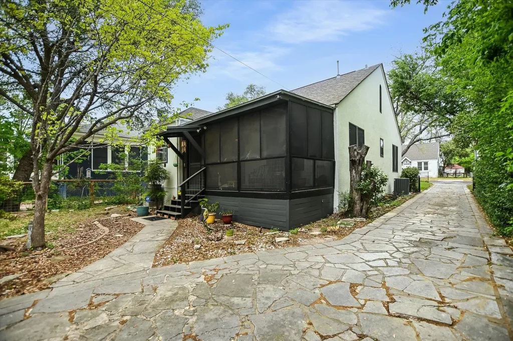 605 Texas Avenue Austin TX 78705