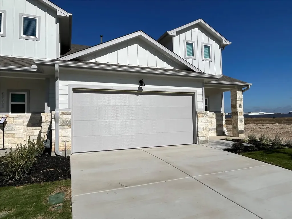 8522 Wellspring Loop Round Rock TX 78665