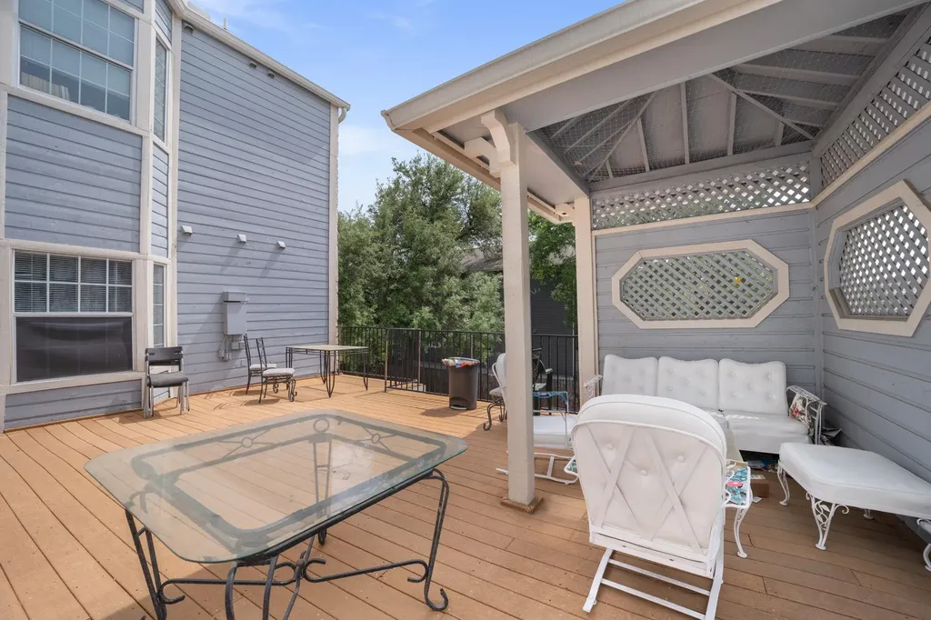 3111 Tom Green Street Austin TX 78705