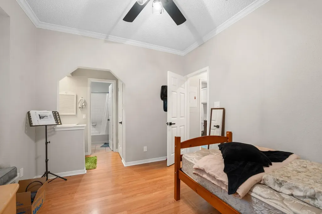 3111 Tom Green Street Austin TX 78705