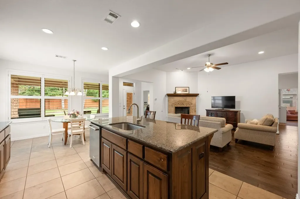 178 Spyglass Cove Austin TX 78737