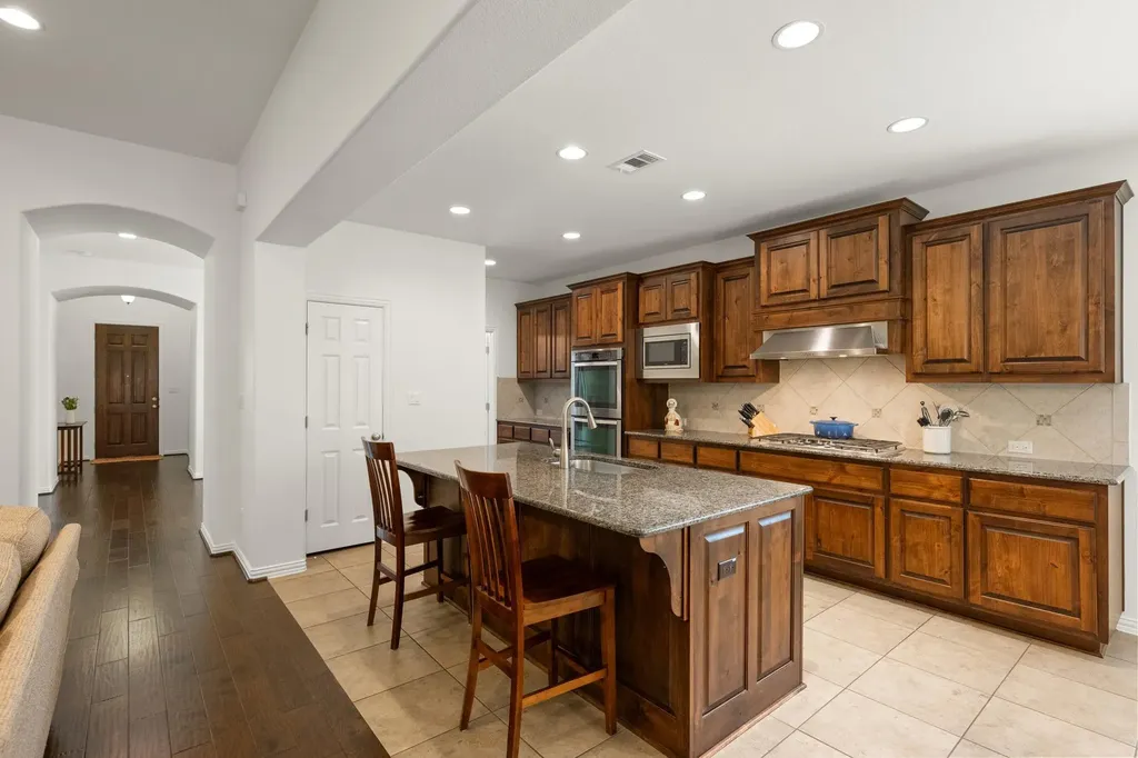 178 Spyglass Cove Austin TX 78737