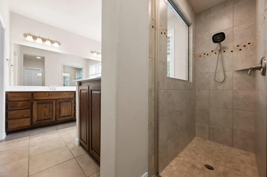 178 Spyglass Cove Austin TX 78737