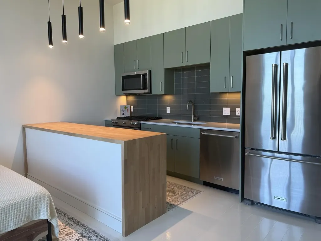 222 West Avenue Austin TX 78701