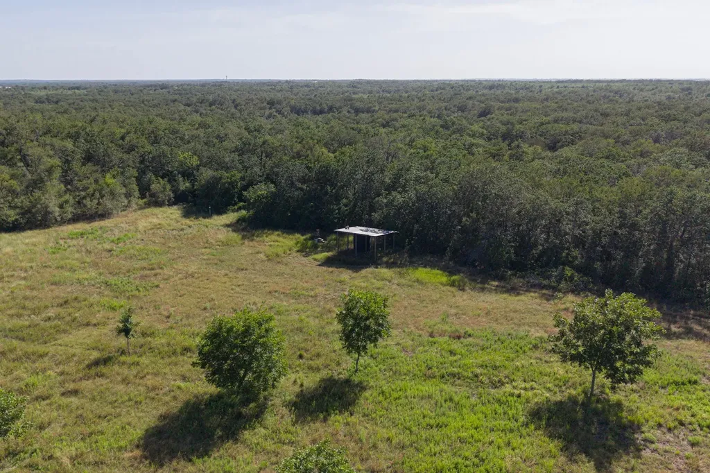 4791 County Road 473 Elgin TX 78621
