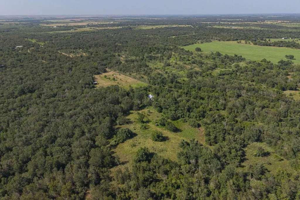 4791 County Road 473 Elgin TX 78621