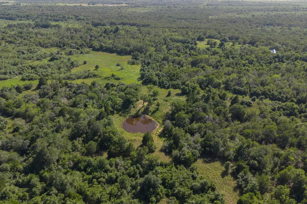 4791 County Road 473 Elgin TX 78621