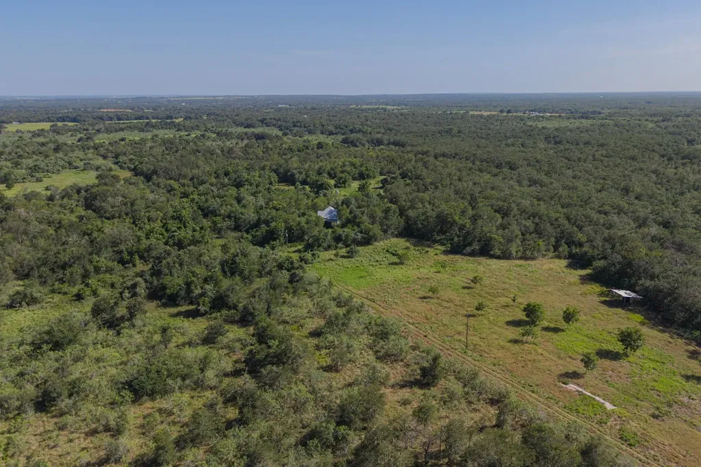 4791 County Road 473 Elgin TX 78621