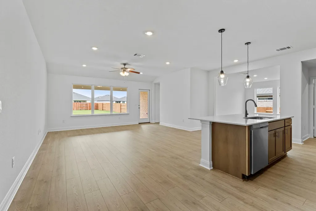 252 Rivers Edge Drive Georgetown TX 78628
