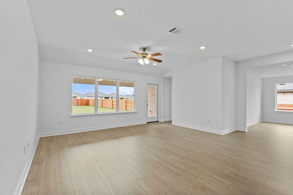 252 Rivers Edge Drive Georgetown TX 78628