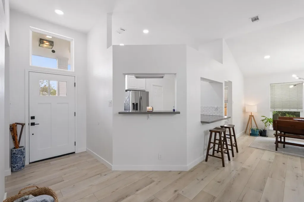 2208 Mimosa Trail Round Rock TX 78664