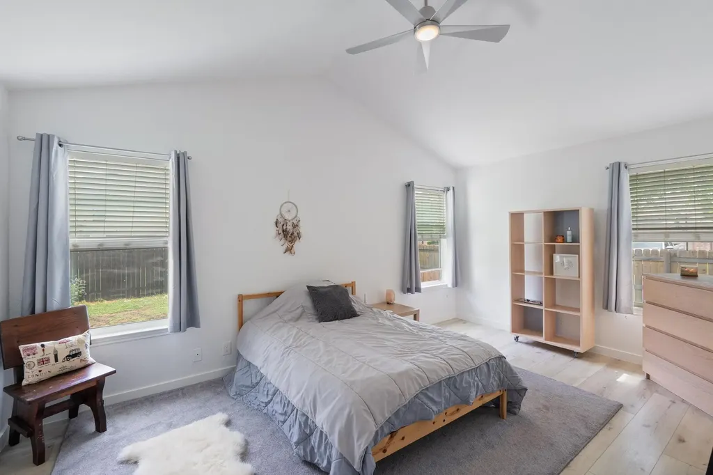 2208 Mimosa Trail Round Rock TX 78664