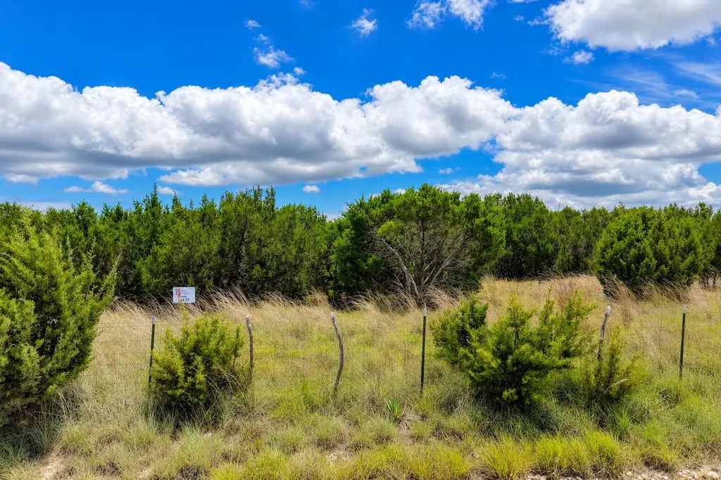 3606 County Road 421 Evant TX 76525