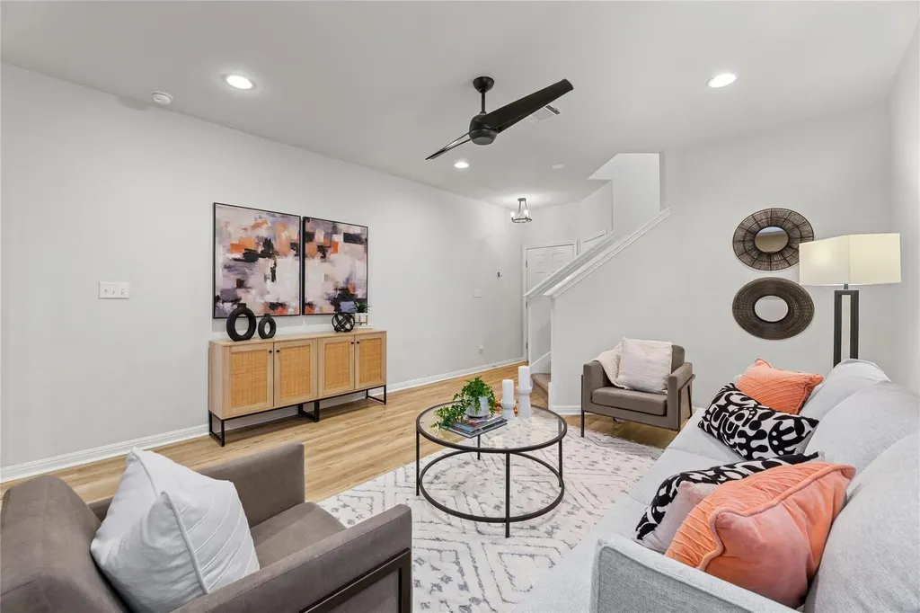 5917 Red Bud Ridge Lane Austin TX 78744