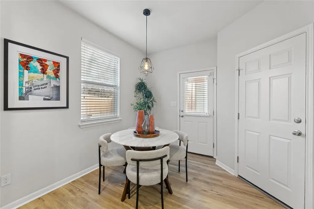 5917 Red Bud Ridge Lane Austin TX 78744