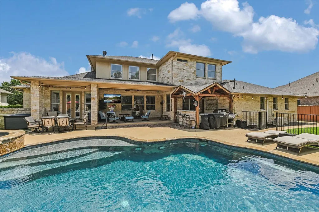 2504 Donner Path Round Rock TX 78681
