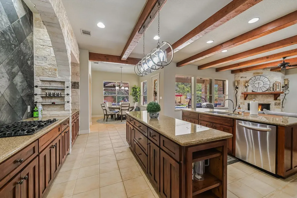 2504 Donner Path Round Rock TX 78681