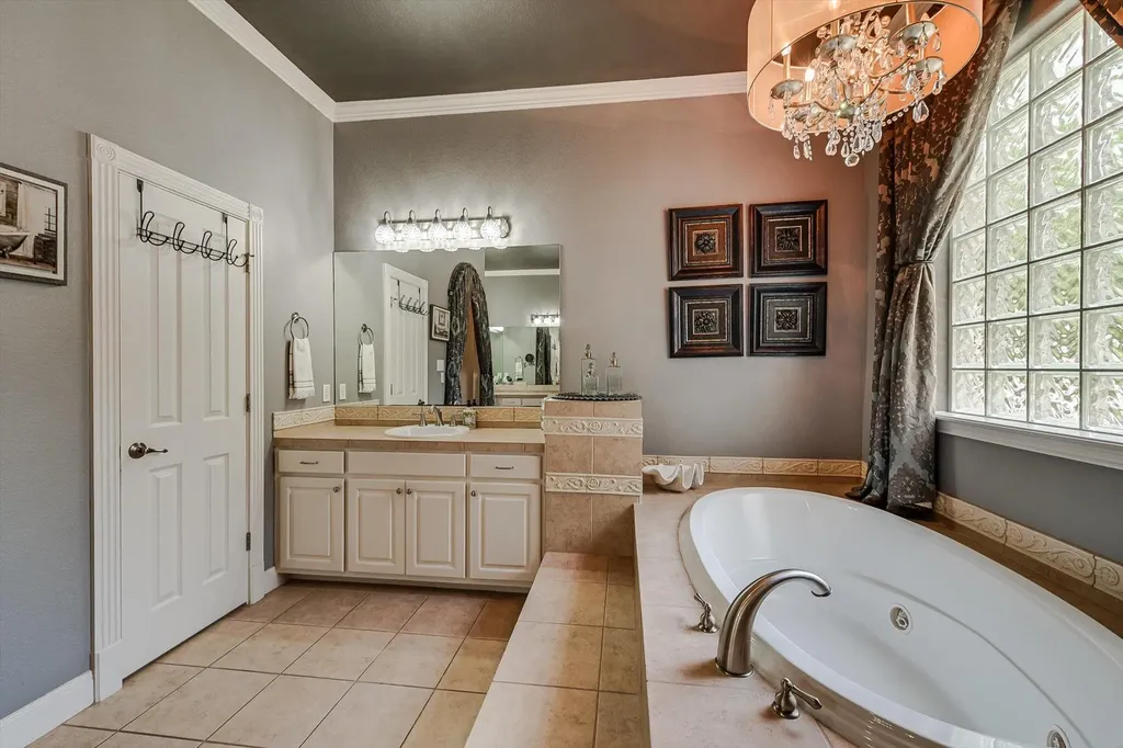 2504 Donner Path Round Rock TX 78681