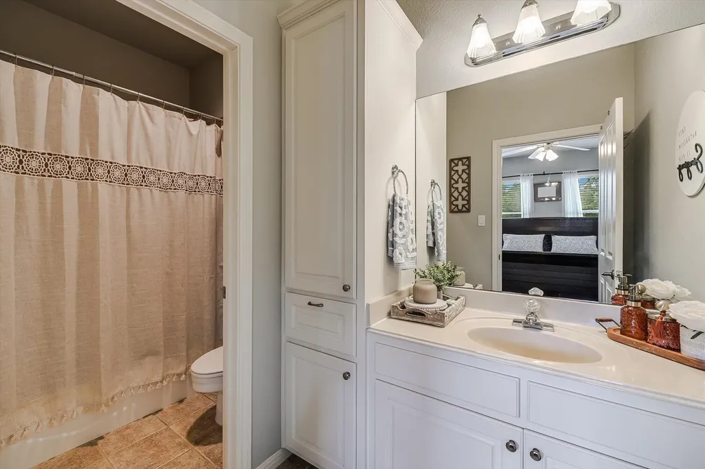 2504 Donner Path Round Rock TX 78681