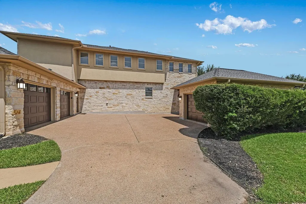 2504 Donner Path Round Rock TX 78681